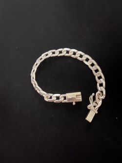 Beautiful 925 Sterling Silver Chain Link Bracelet for you or Someone Special