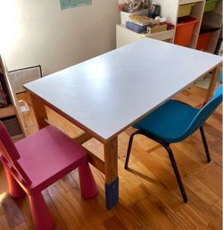 Ikea children table.  Adjustable.