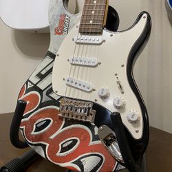 Coors Light Electric Guitar 🎸 Unbranded Fully Functioning 