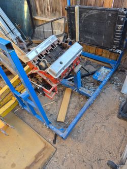 Engine running stand