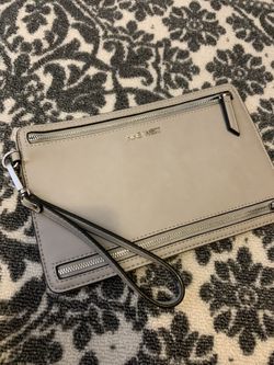 Nine West Wristlet