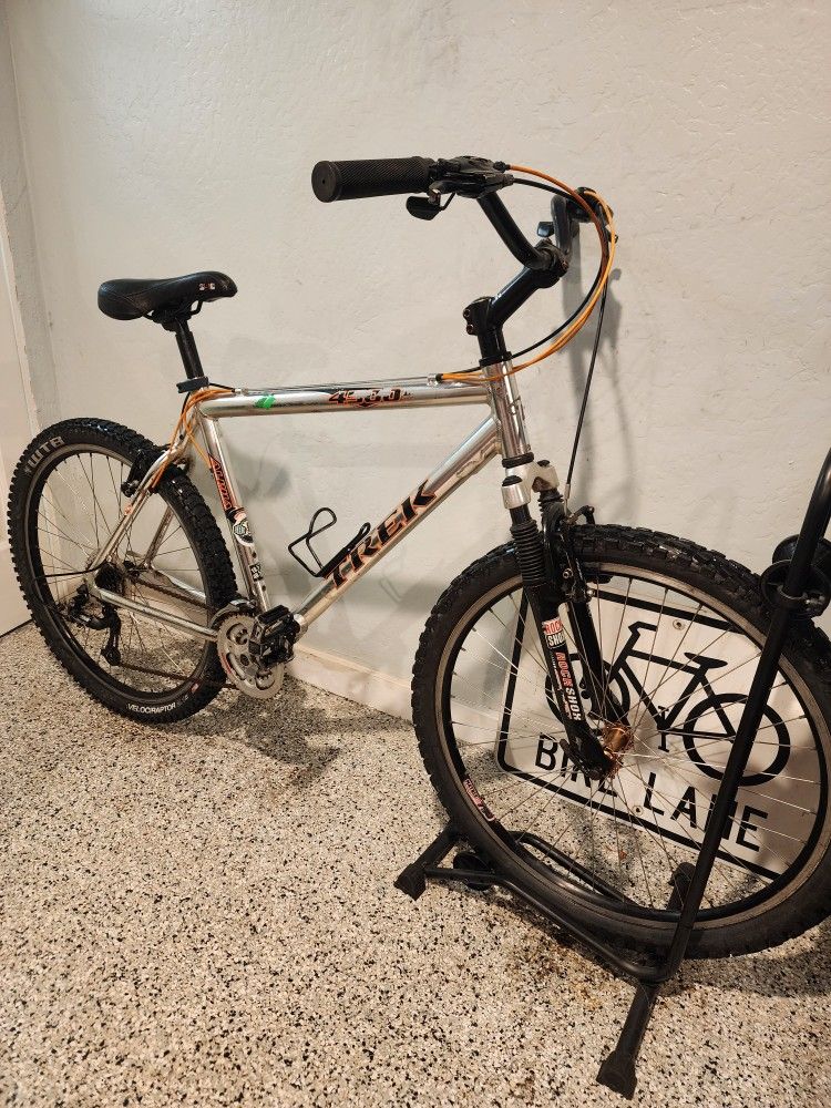 🔥🚲🔥TREK 4500 Alpha Aluminum 24 Speed Hardtail Mountain Bike 5'4"-5'8"🔥🚲🔥