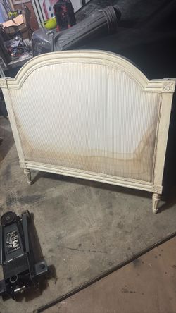 Antique Wooden Head Board Read Description IIV Engraved