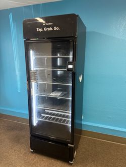Vendera Core Smart AI Cooler Vending Machine