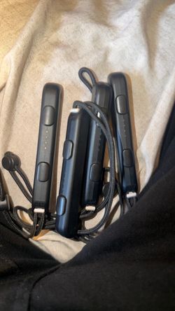 Lot of 4 Nintendo switch joycon strap Remotes Black
