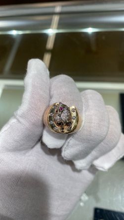 Mens 14kt horse ring