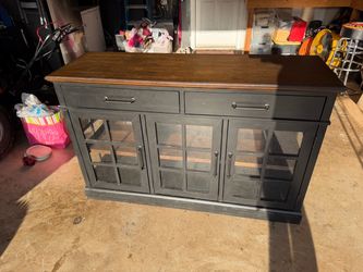 Buffet table