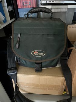 Low Pro Camera Case- vintage!