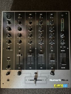 Numark M6 USB / Pioneer DJM-500 Mixers