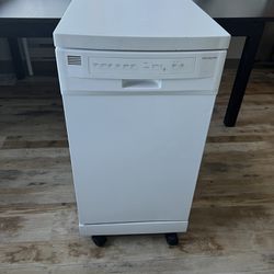 Frigidaire Portable Dishwasher 