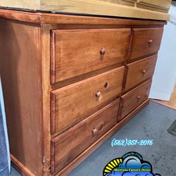 Six Drawer Oak. Pinewood Chest Dresser Cajonera