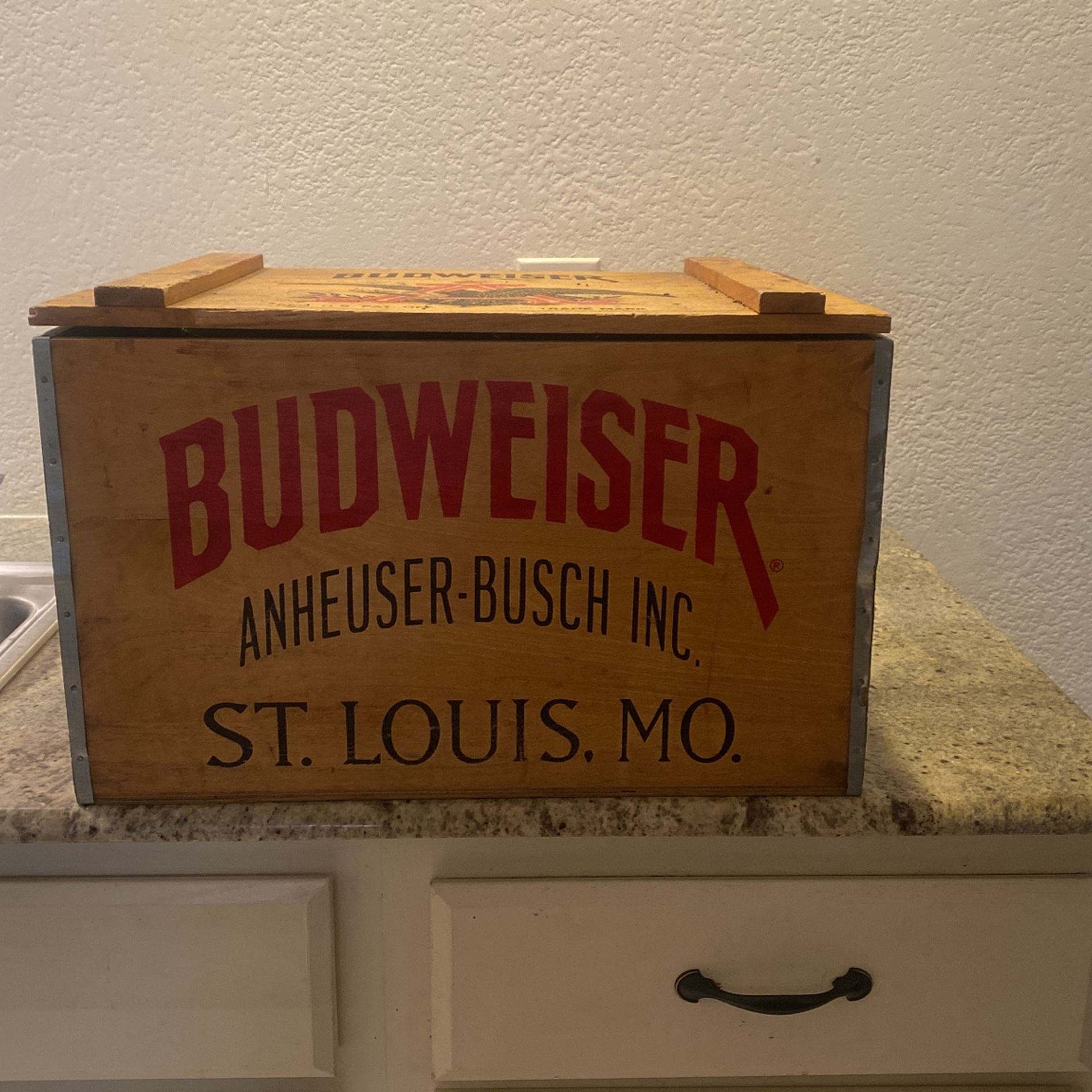 Budweiser St Louis, Mo Anheuser Busch Inc  Vintage 