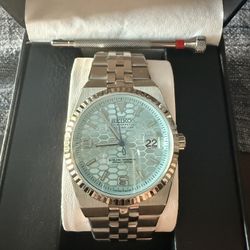 SeikoMod Land Dweller Light blue dial 