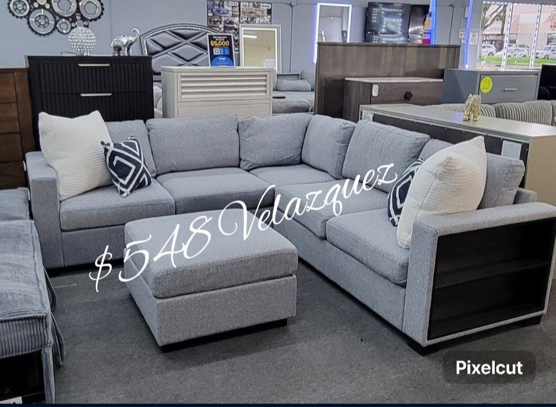 ✅️4 pc grey boucle fabric upholstered sectional sofa with storage arms and ottoman✅️✅️