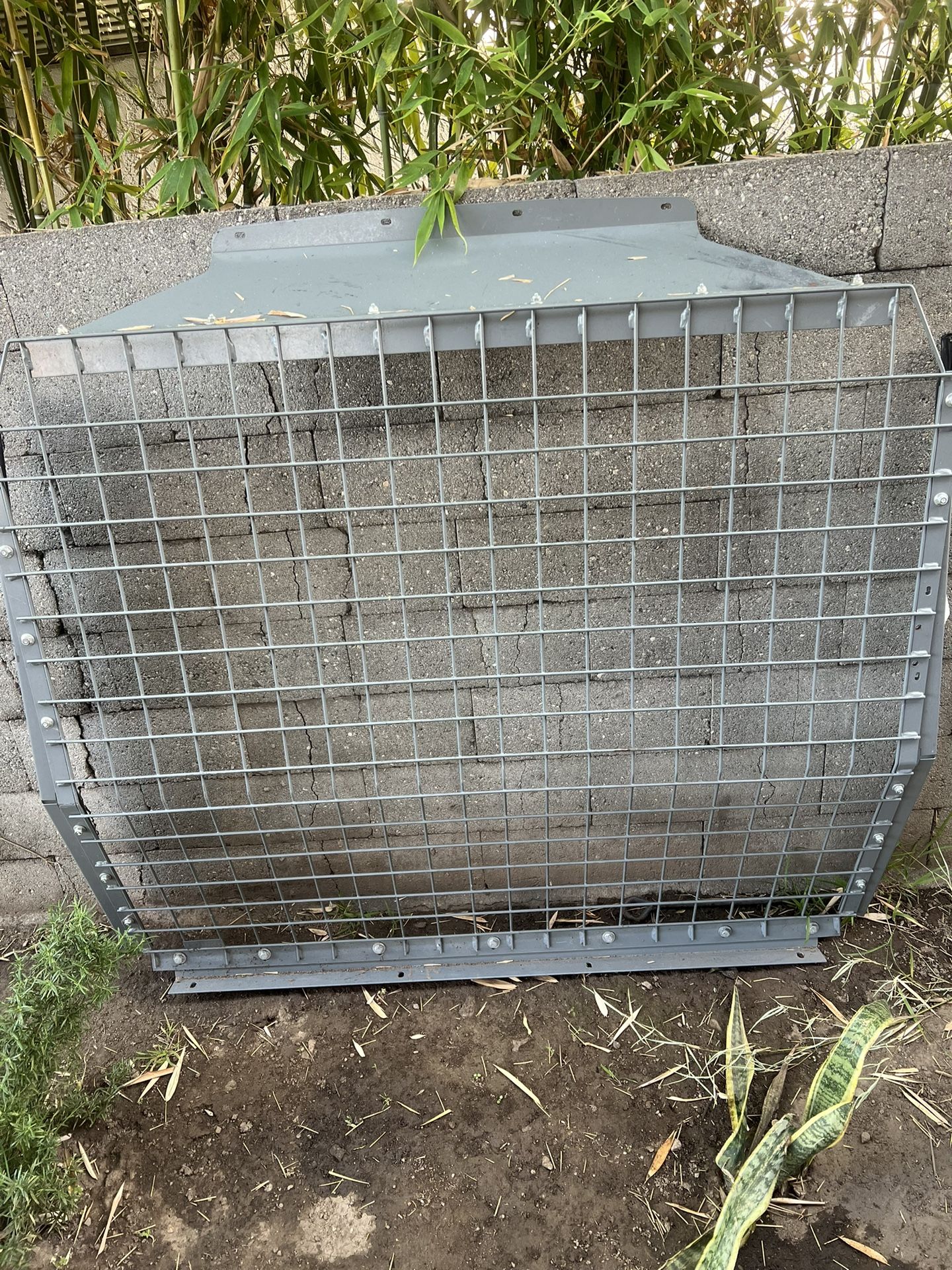 Ford Transit Connect Cage