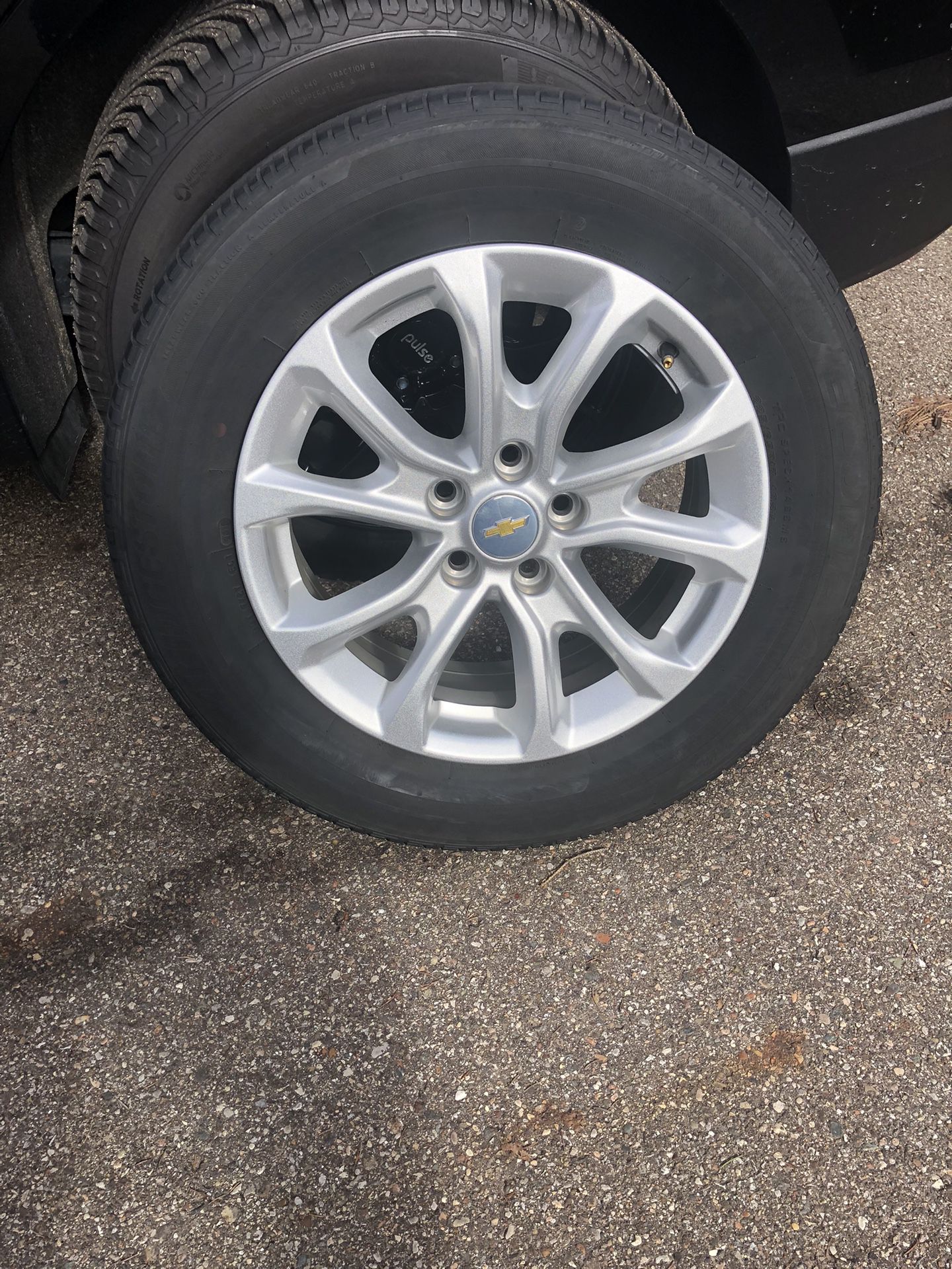 Chevy Equinox Wheels/Tires - $500