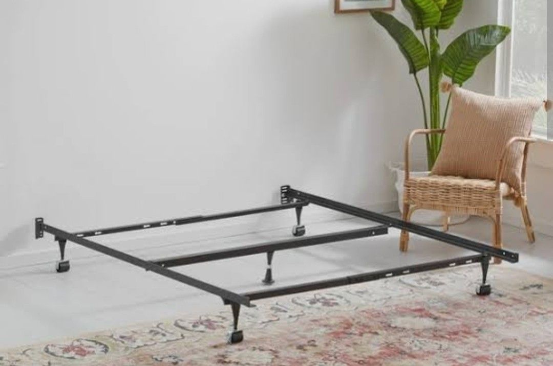 Queen Size 72in x60in Metal Bed Frame on Wheels w/ 5 legs