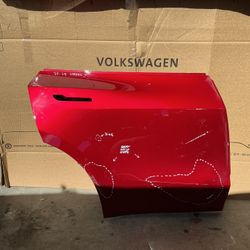 2020 - 2024 TESLA MODEL Y -REAR PASSENGER SIDE DOOR OEM 