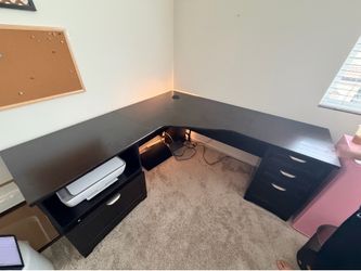 Large corner unit desk
