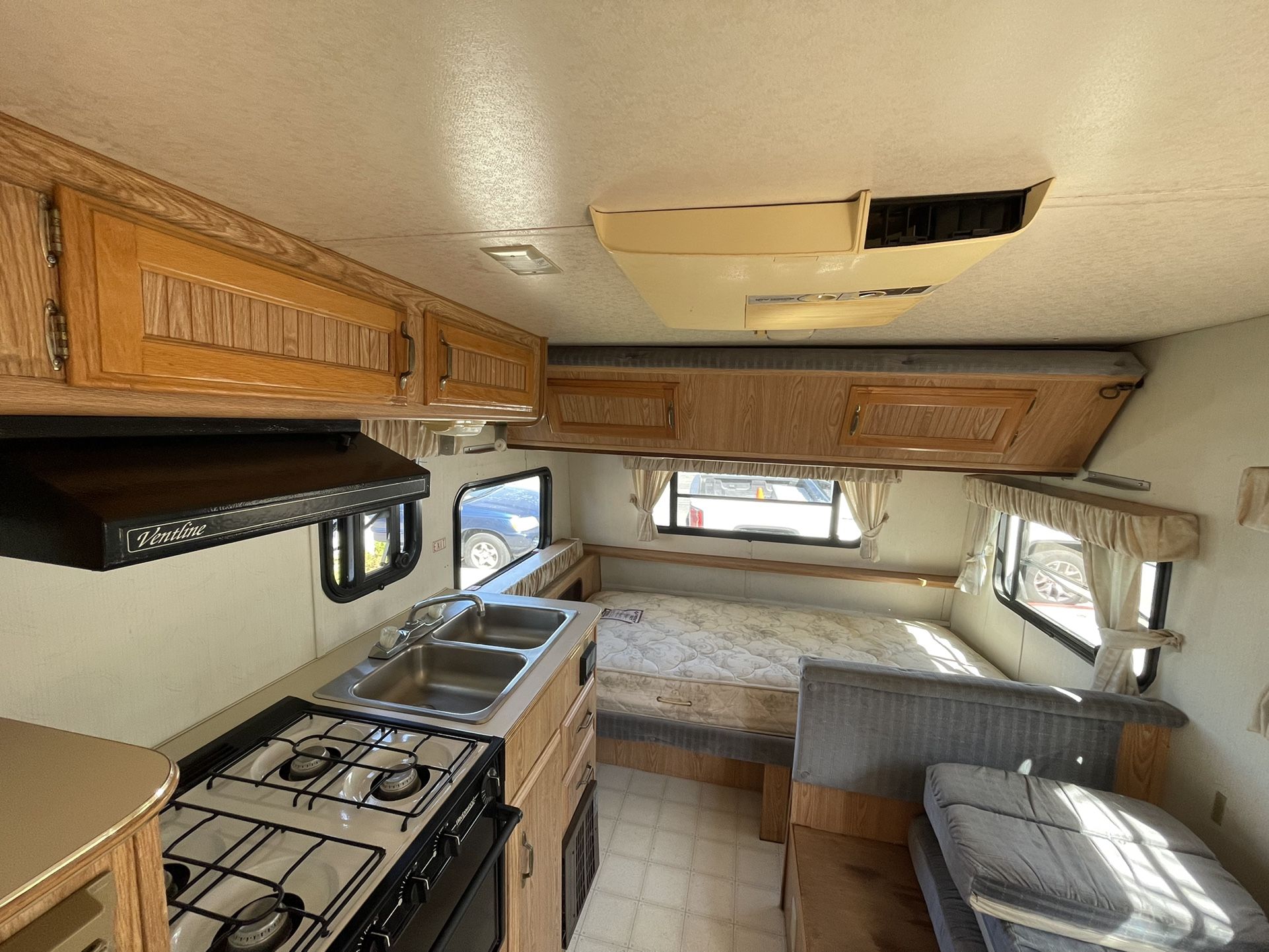 1991 Nomad Travel Trailer 16 Ft