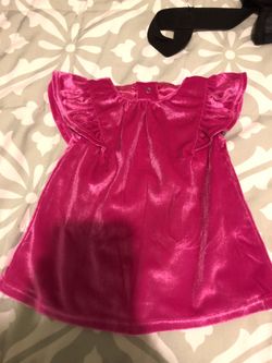 Dress newborn