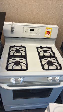Nice like new Frigidaire gas stove