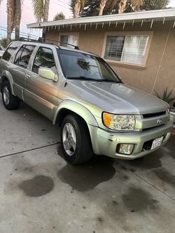 2003 Infiniti QX4