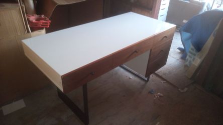 Four Hands Tucker Desk  (White Lacquer and Walnut) - Great condition