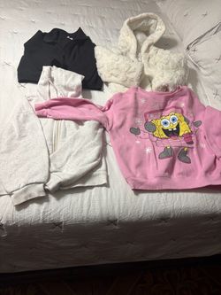 Girls clothes