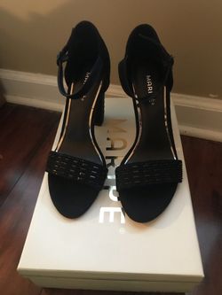 BRAND NEW ~ Maripe’ Black High Heel Shoes Size 7