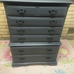 6 Drawer Vintage Dark Gray Dresser