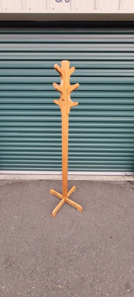 67" Wooden Coat Rack