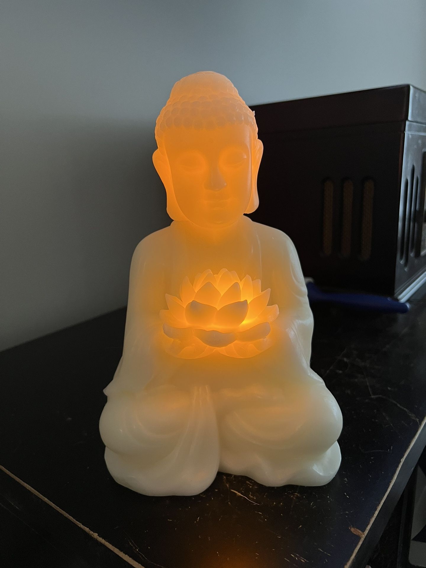 Flameless Buddha Luminary