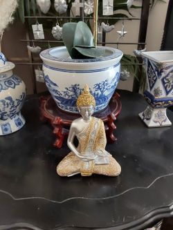 Meditating Buddha...Will NOT Respond To Is This Available 