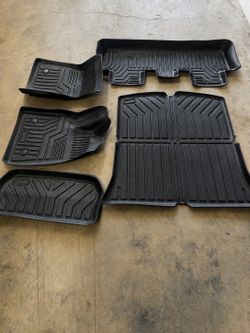 Tesla Model Y set of floor mats