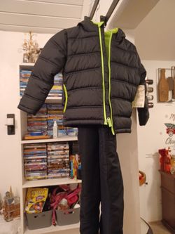 Boys' Black Snow Jacket & Snow Bibs, Size 6/7