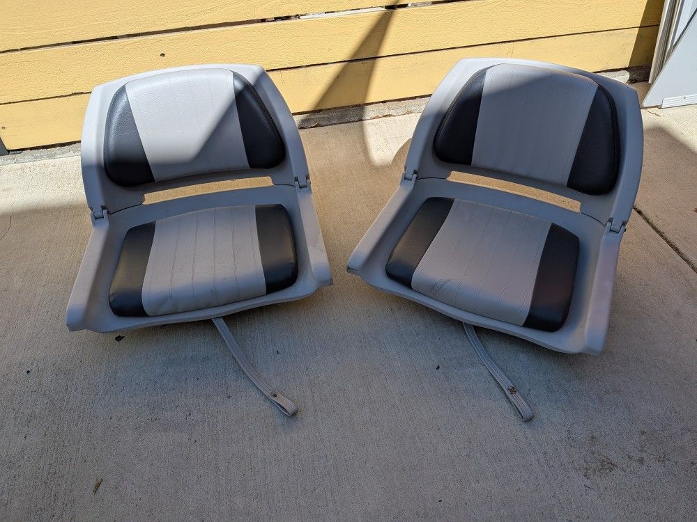 Folding Cushioned Boat Seats
