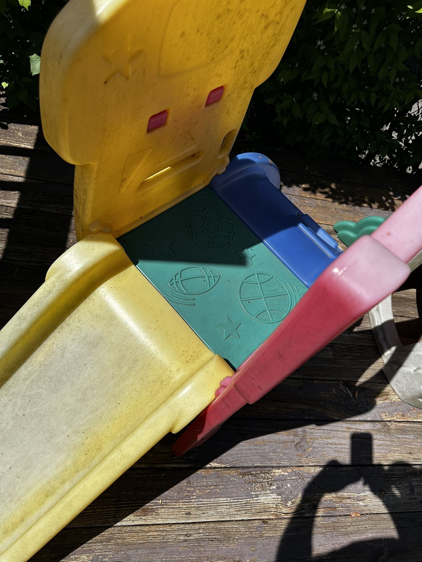 Little Tikes Indoor / Outdoor SLIDE and CLIMBING WALL