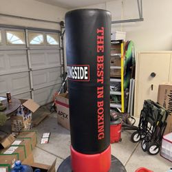 Freestanding Kickboxing Bag