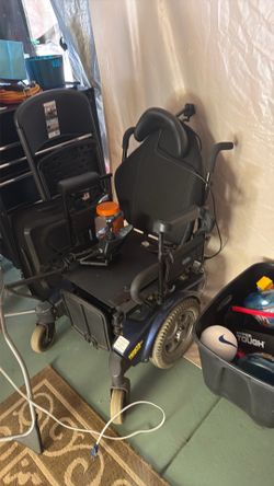 Electric wheel chair