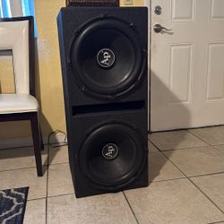 Q-Bomb Box With Audio Pipe Speakers