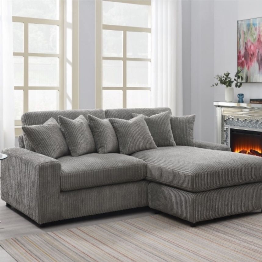 Brand new sectional in box- shop now pay later. 🔥Free Delivery🔥 