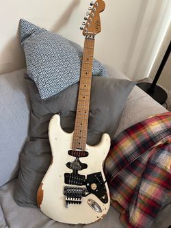 New EVH Frankenstein Relic White
