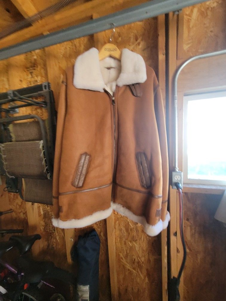 Jason Sheepskin B-3 Bomber Jacket
Style # 14220