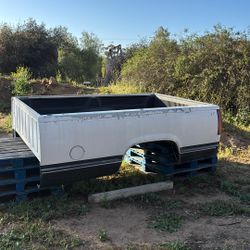 1988 To 1998 GMC/Chevy Truck Bed With bumper