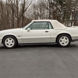 1993 Ford Mustang