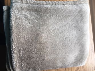 Twin size tan soft fluffy blanket