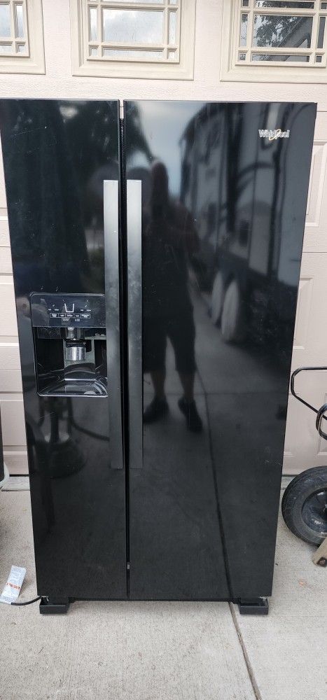Whirlpool Refrigerator