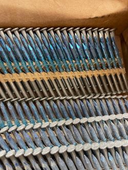 Magnum plastic strip nails 2-1/4 x .148