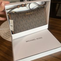 Michael kors purse